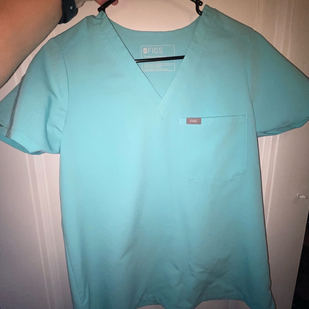 Figs Catarina scrub top size small